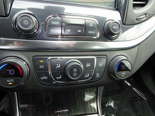 2016 Chevrolet Impala LT 4dr Sedan W/ 1LT